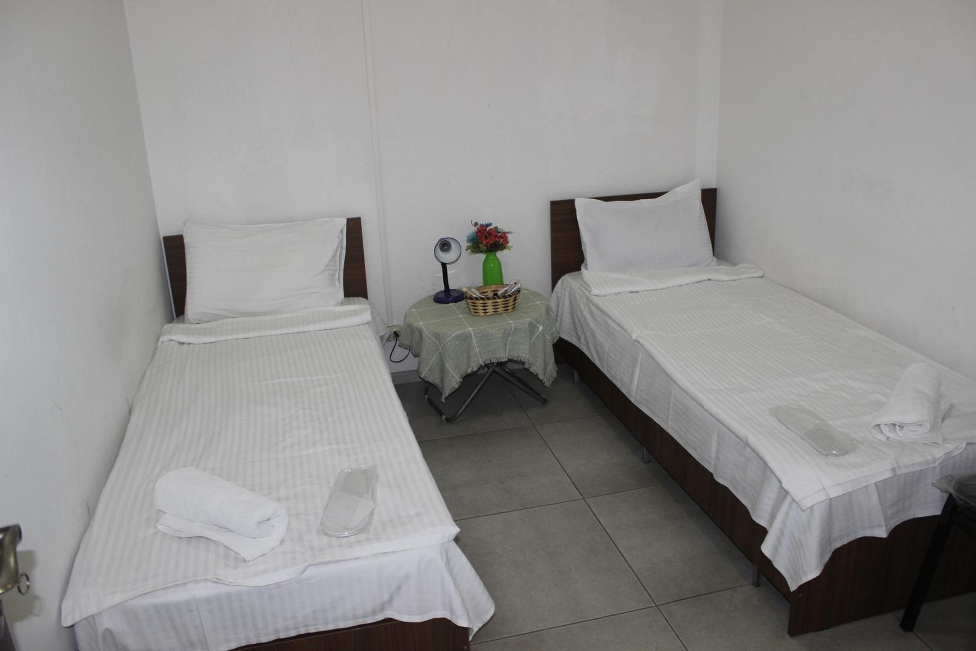 Hostel Near The Square Тбилиси Экстерьер фото