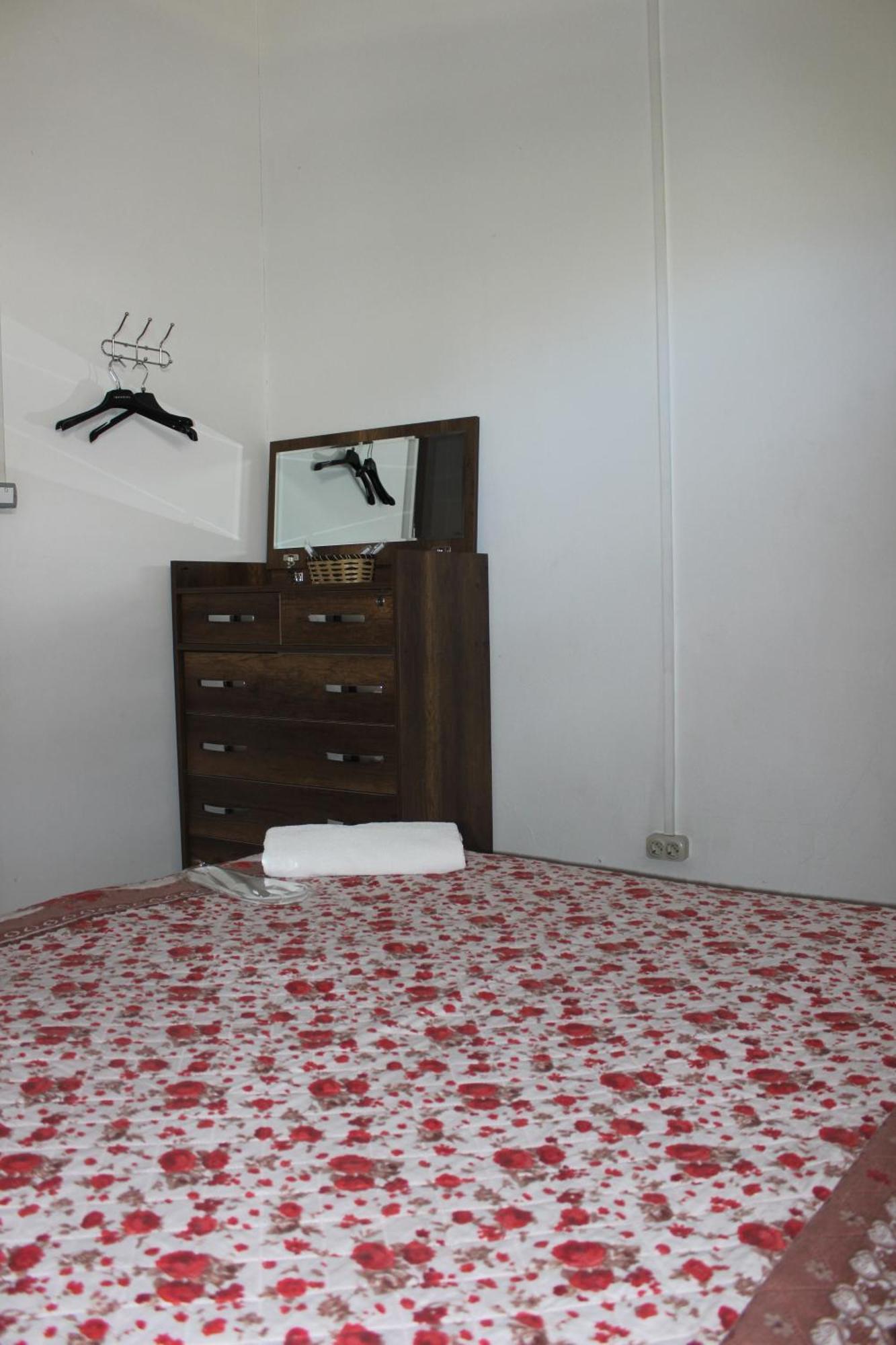 Hostel Near The Square Тбилиси Экстерьер фото
