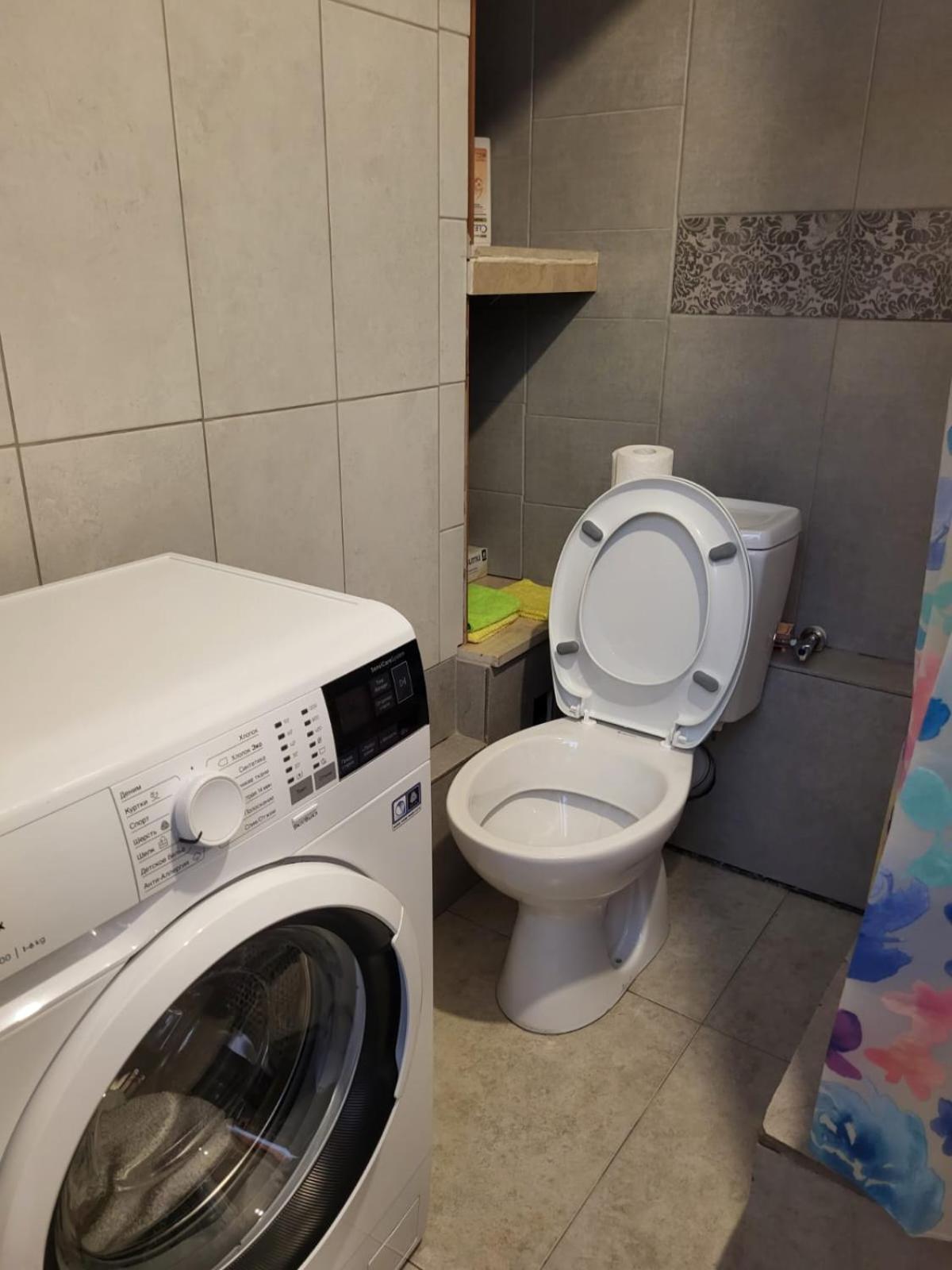 Hostel Near The Square Тбилиси Экстерьер фото