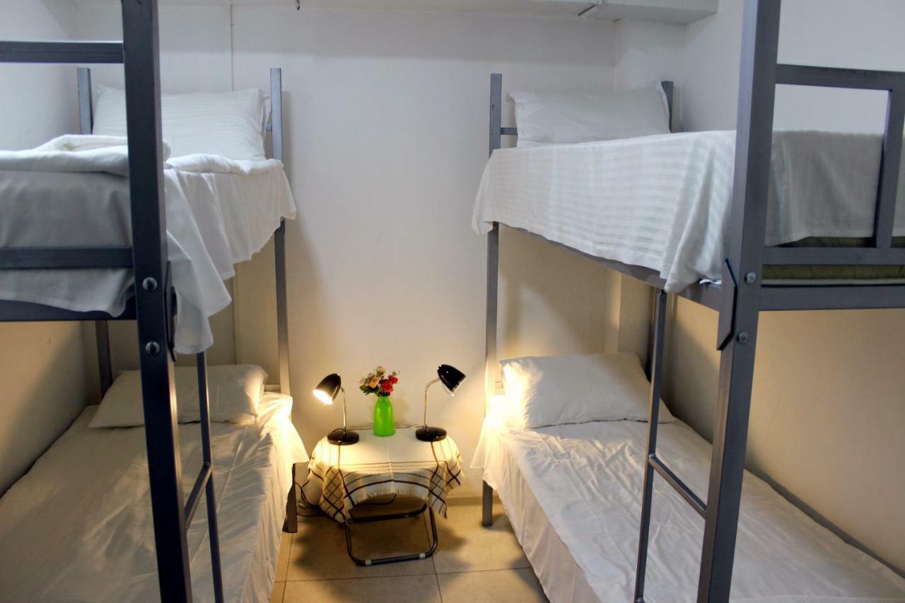 Hostel Near The Square Тбилиси Экстерьер фото